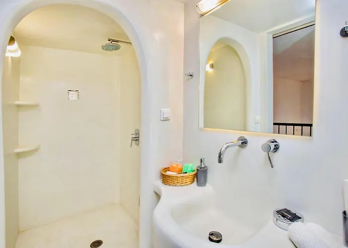 Σπίτι διακοπών Renthousetinos 2 *