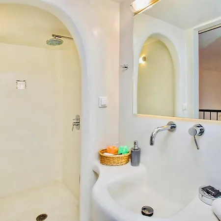 Ferienhaus Renthousetinos 2 *